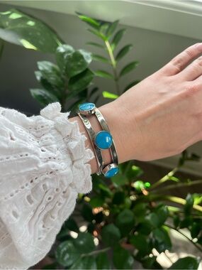 Silver Bracelet with Turquoise Stones